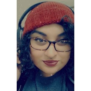 Meet your Posher, Desire'e